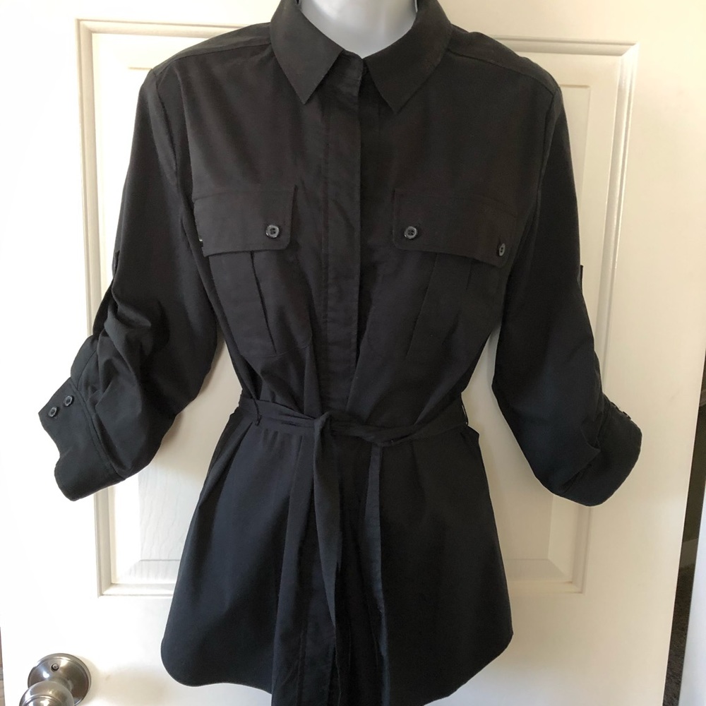 Women’s button up blouse